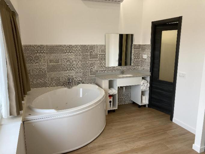 Villas Camargo.Suites Bagian luar foto